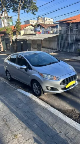 Ford Fiesta Sedan 1.6 16V Flex Mec. 2015