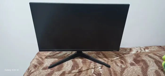 Vendo um monitor Samsung T350 de 24 polegadas com tela IPS Full HD