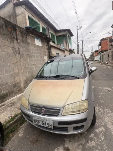 Fiat Idea ELX 1.4 MPI Fire Flex 8V 5P 2009