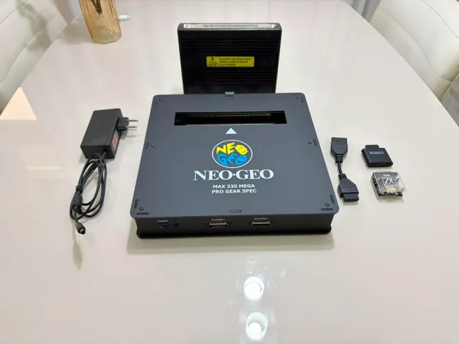 Neo Geo MVS Consolized