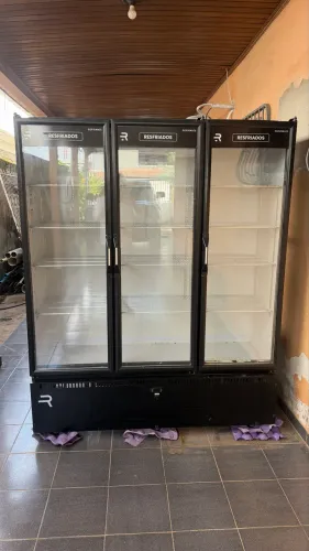 Vende-se Refrigerador 3 Portas Novo
