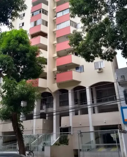 Imóvel para aluguel possui 123 metros quadrados com 3 quartos em Nazaré - Belém - PA