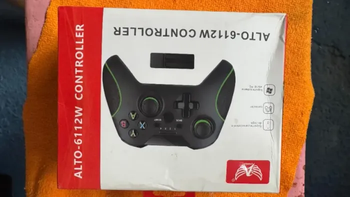 ? Controle Gamer (tipo Xbox - Altomex ALTO-6112W)