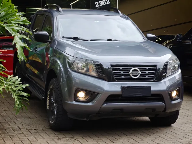 Nissan Frontier Attac.cd 4X4 2.3 Bi-TB Die. AUT 2021