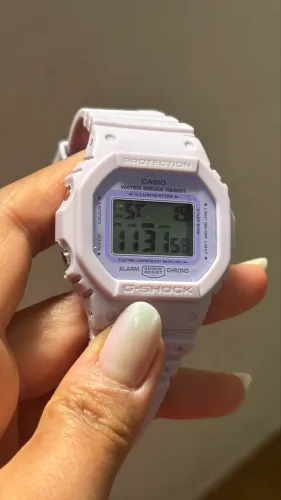 relógio casio g-shock na cor lilás