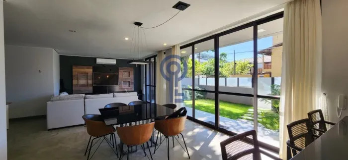 Casa para Locação 4 dormitórios na Lagoa da conceição
