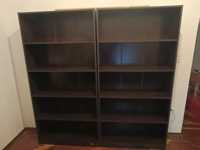 Estantes para Livros