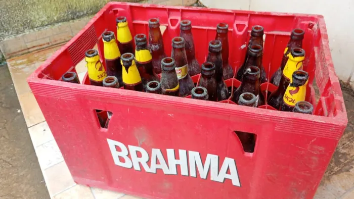 gradeado de garrafa de cerveja