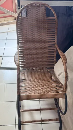 VENDO CADEIRA DE BALANÇO