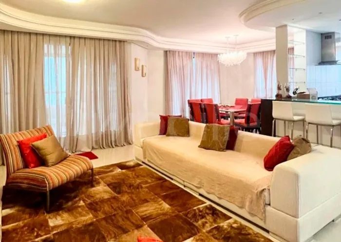 Cobertura Duplex no Residencial Canadá em Itapema.