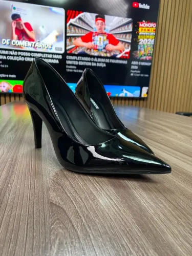 Sapato Scarpin Feminino Via Marte 045-001 Preto Verniz Tamanho 40