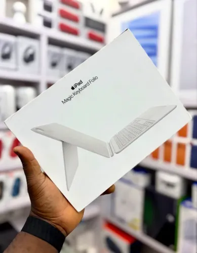 MAGIC KEYBOARD PARA IPAD 10 E IPAD 11 NOVO LACRADO LOJA FÍSICA