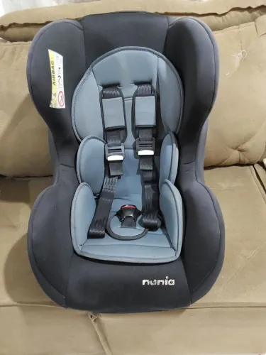 CADEIRINHA NANIA EM BOM ESTADO DE USO.