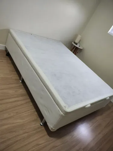 Box cama casal Castor Branco