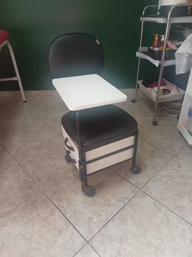 Cadeira de manicure
