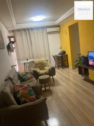 Apartamento com 02 quartos no Bairro Jardim do Salso