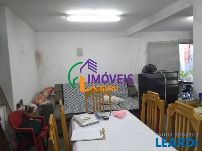 CASA ASSOBRADADA - NOVA GERTI - SP