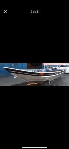 Barco alumínio 6m carreta e motor 15hp mercury