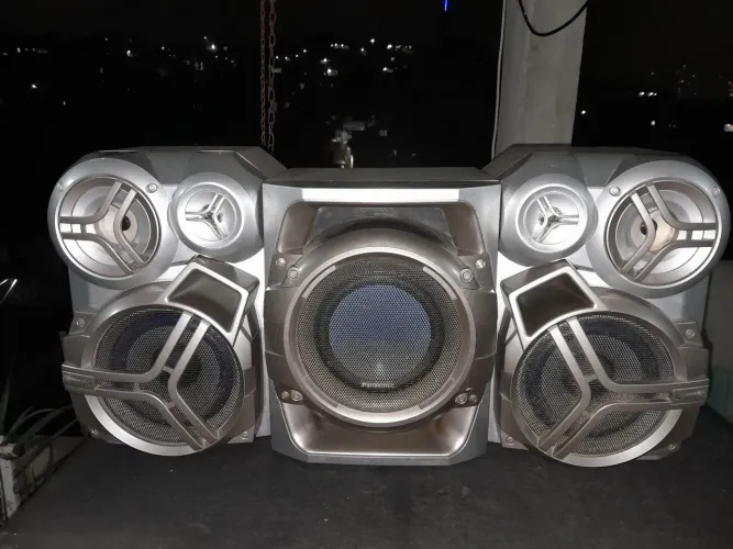Caixas som com sub..Panasonic