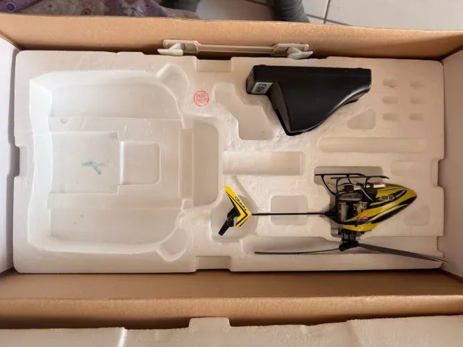 Helicópteros Blade da Eflight (Normal e 3D)