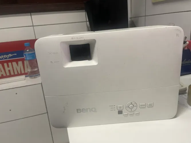 Projetor Benq 1080P 3800 lume na