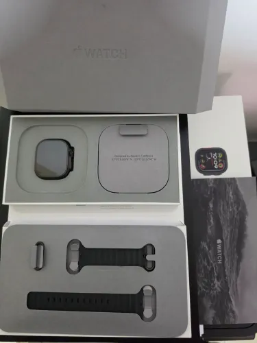 Apple Watch Ultra 2 Black GPS + Cellular - Bateria 100% sem marcas
