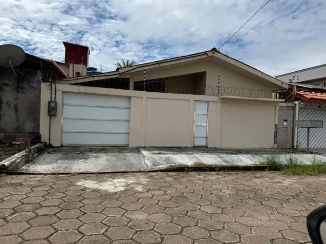Vende-se excelente casa na 5° travessa da Embrapa