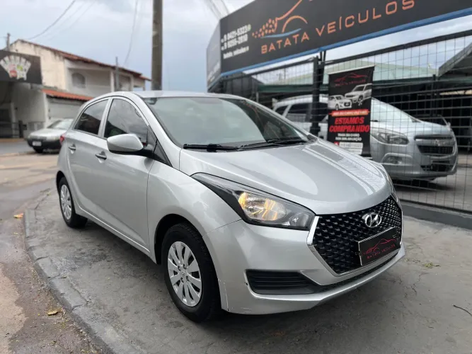 Hyundai HB20 Unique 1.0 Flex 12V Mec. 2019
