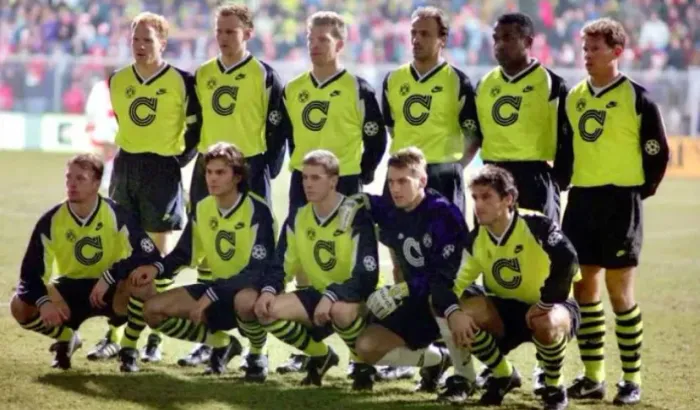 Camisa original Borussia Dortmund 1995/96 Möller