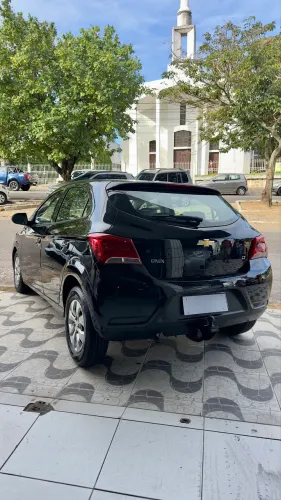 Chevrolet Onix Hatch LT 1.0 8V Flex Mec. 4P 2019