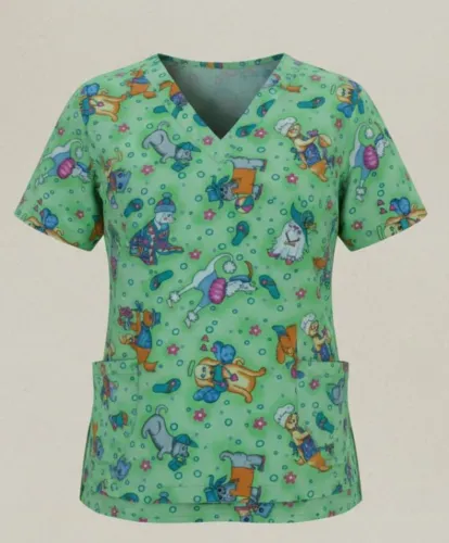 Scrub Feminino P Estampa Verde Claro de Cachorro com Estilo e Chinelos