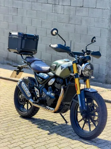 Thiumph Scrambler 400X