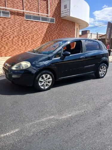 Fiat Punto Attractive 1.4 Fire Flex 8V 5P 2013