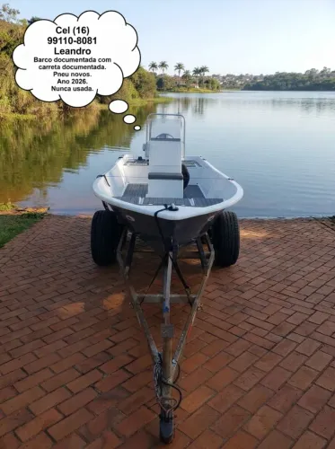 Vendo Barco sparta 480 casco+carreta