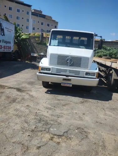 Mercedes Bens 1418