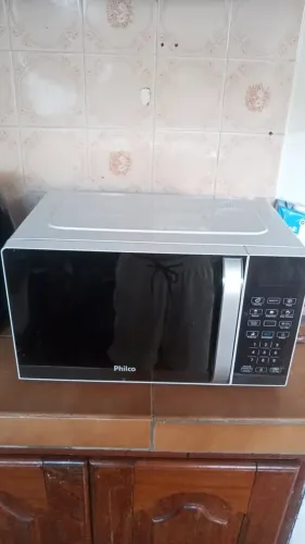 MICROONDAS EM PEREFEITO ESTADO!!! VENDA COM URGENCIA PRA PAGAR AGIOTA!!!