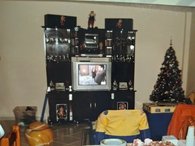 Estante anos 90