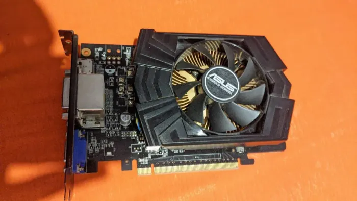 Vendo placa de vídeo Asus GTX 750ti