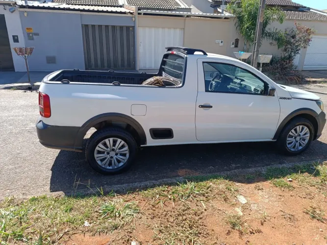 Volkswagen Saveiro Robust 1.6 Total Flex 8V 2020