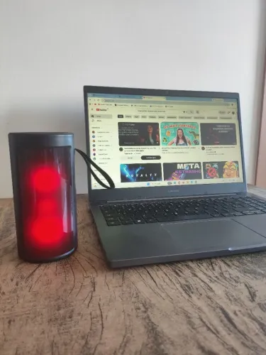 Caixinha de som para computador e celular
