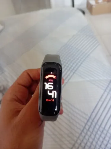 Smartband Samsung Galaxy Fit 2 - Excelente Estado + Carregador Original