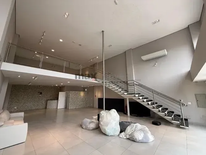Ponto Comercial para aluguel tem 184m² em Chácara Girassol - Americana - SP