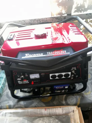 Gerador de energia Toyama 110/220 novo