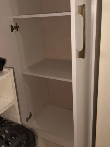 Guarda roupa pequeno