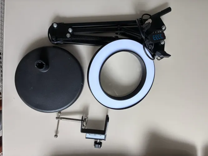 Luminária Lupa Estética Profissional Ring Light Mesa Bancada Cor preto 127:220v