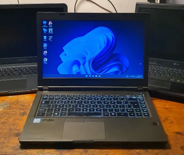 Notebook Core i7  12gb ram DDR4 SSD bateria de 6h windows 11 office 21 teclado com luz