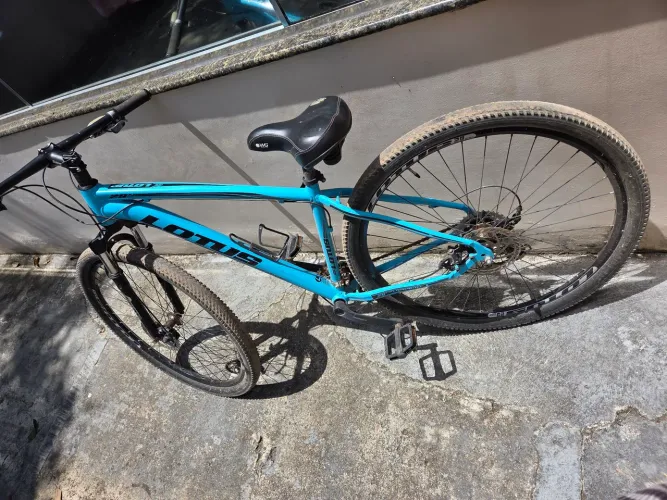 Bicicleta marca LOTUS Aro 29