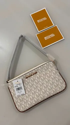 carteira michael kors jet set travel vanilla