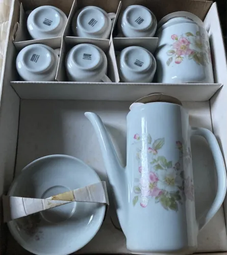 Aparelho de Porcelana para Café 8 peças 
