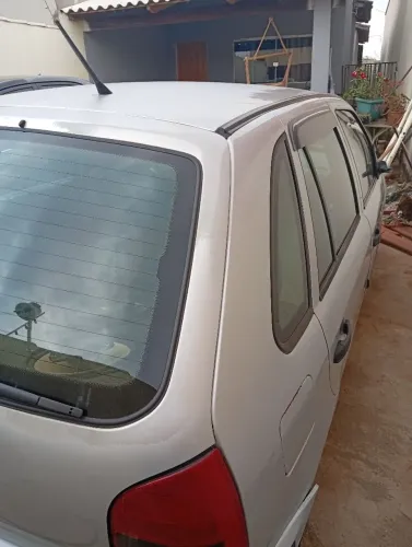 Volkswagen Gol Geração III Plus 1.0 MI 16V Gasolina Mec. 4P 2004